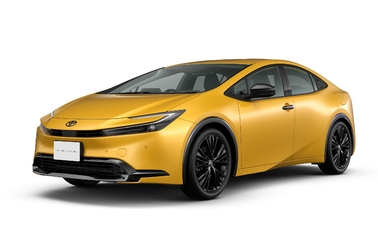 フロント 特別仕様車 G プラグインハイブリッド車 “Night Shade”(ベース車両はG プラグインハイブリッド車)
