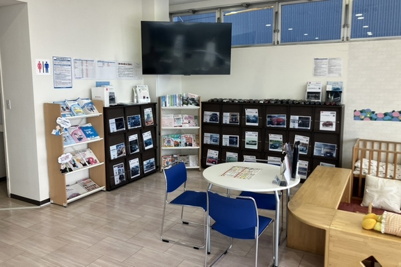 手稲店内観