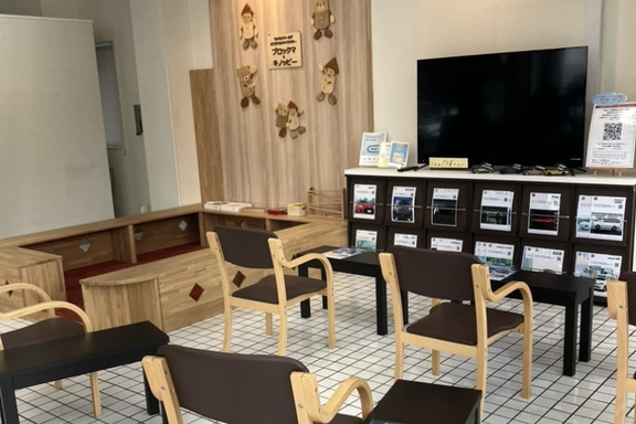 美しが丘店 内観